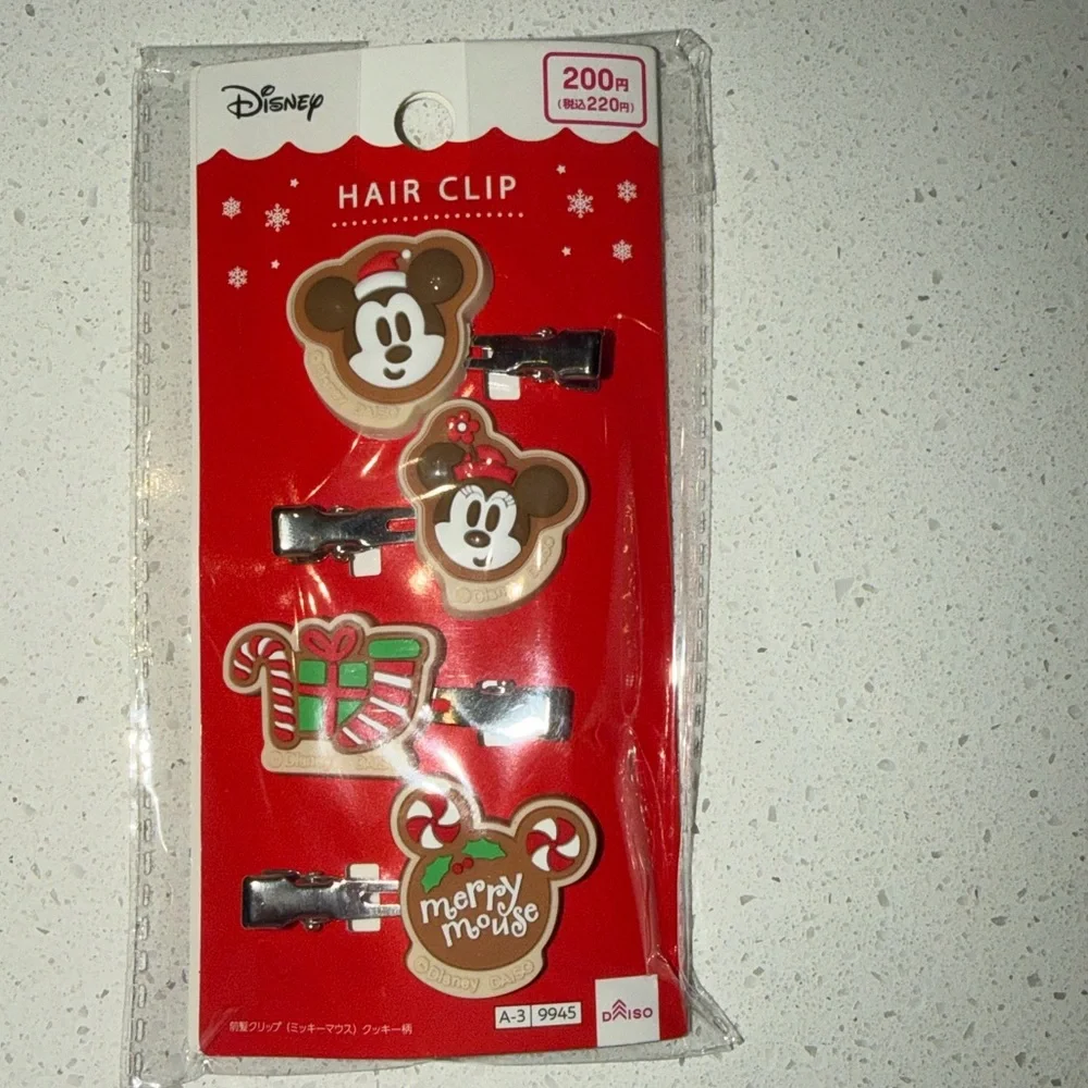 Daiso Disney Christmas mickey and Minnie gingerbread Hair Clip Set